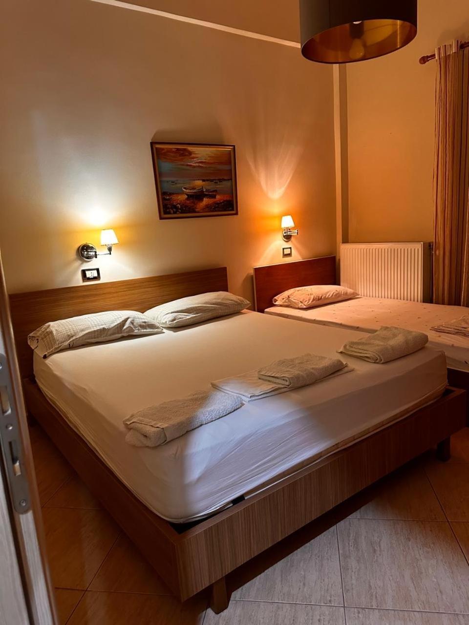 Vila Violeta 1 Vlorë Екстериор снимка